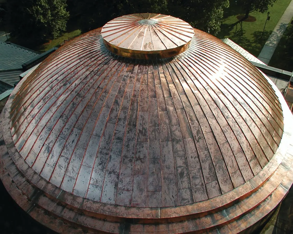 Craftsman Roofing crew installing a new roof in Moister Tract